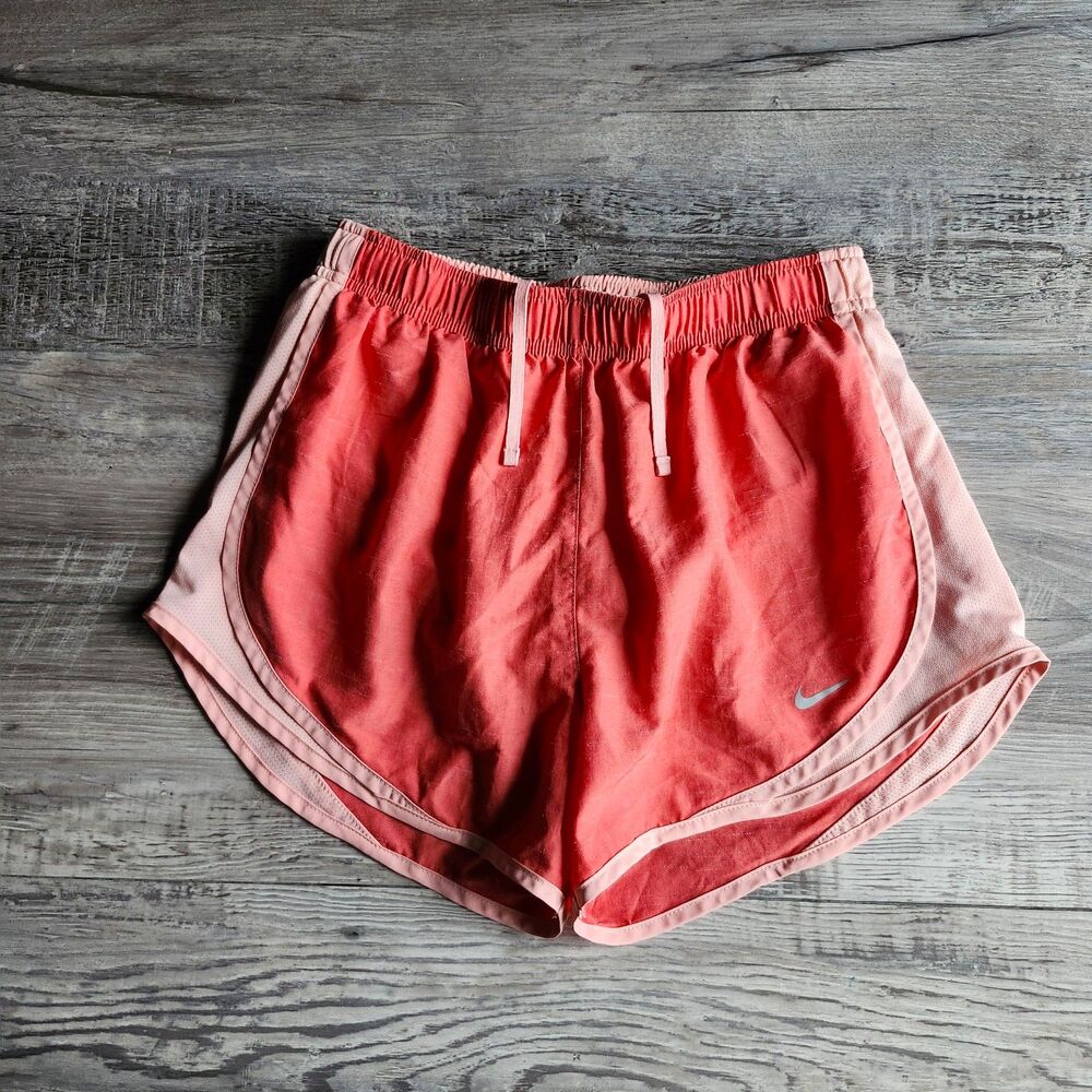 (M) Nike shorts